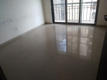 Room in 3.5 BHK Apartment at Kalpataru Radiance, Goregaon West – for Sale