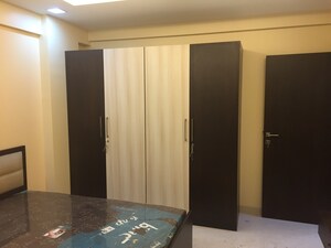 Bedroom in 2 BHK Apartment at Juhu – for Rent