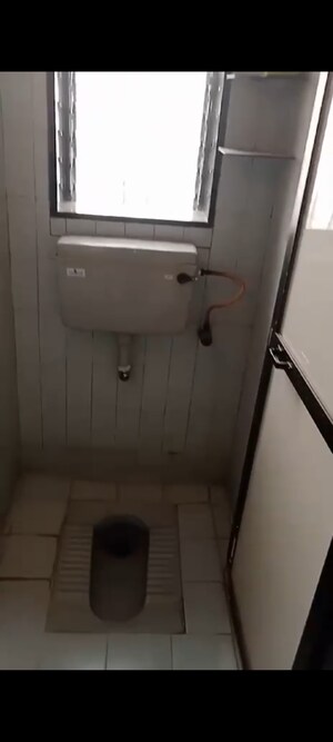 Master Bedroom in 2 BHK Apartment at Kalina – for Rent