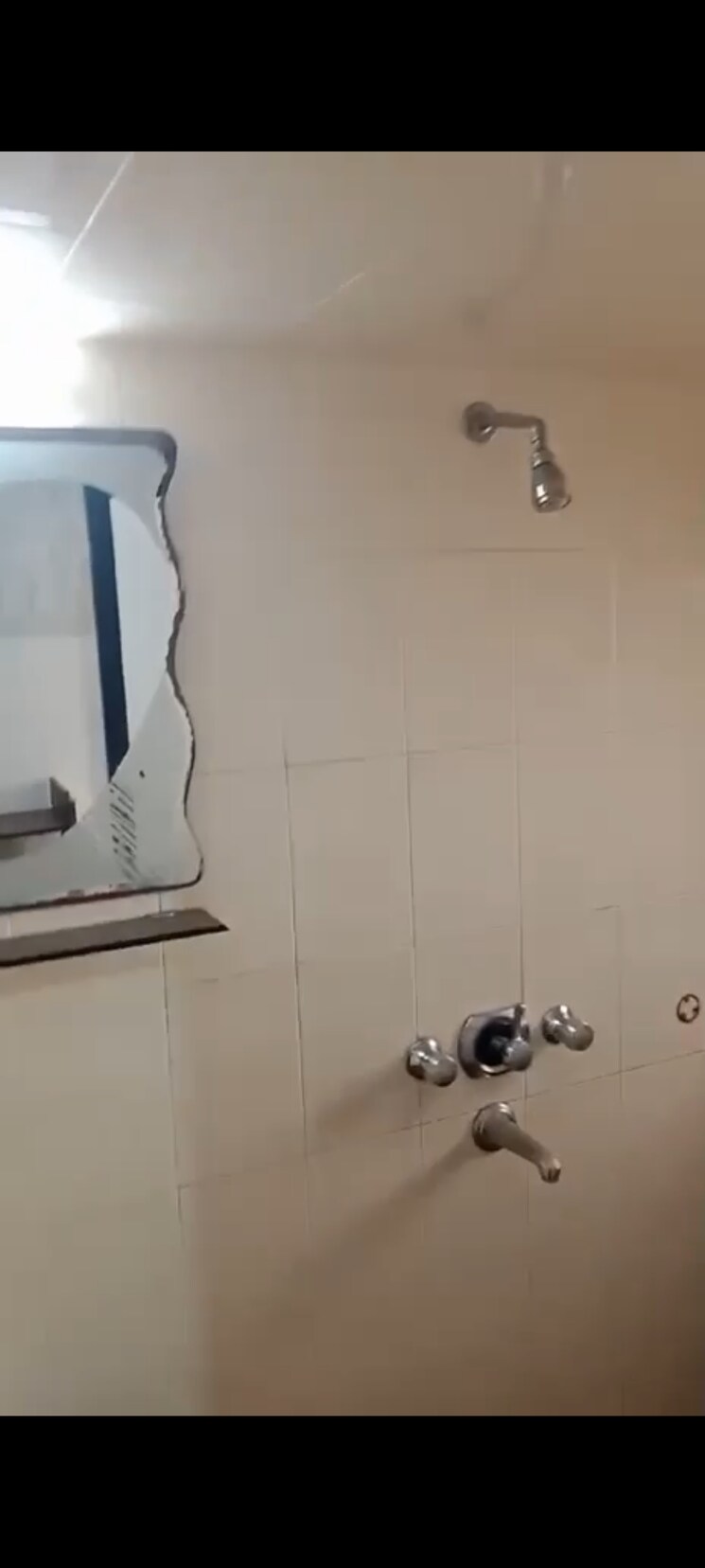 Bathroom, kalina 2 Bedroom 700 Sq.Ft. Apartment In Kalina Mumbai 9411895