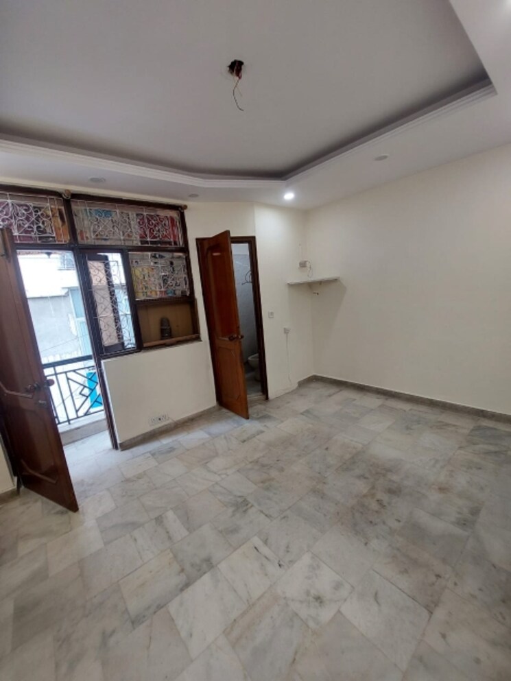 Master Bedroom, kalkaji 2 Bedroom 1000 Sq.Ft. Builder Floor In Kalkaji Delhi 9411931
