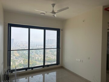 2 BHK Apartment For Rent in Dosti Eastern Bay, Wadala