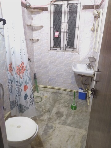 Attached Bathroom in 2 BHK Builder Floor at Kalkaji – for Rent