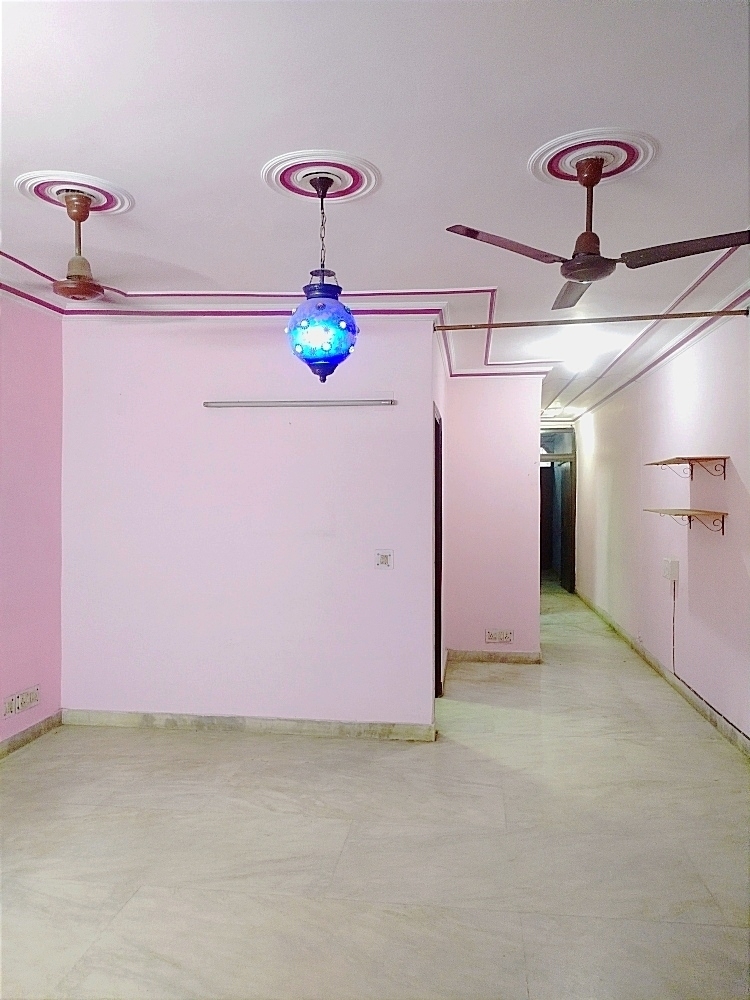 2 BHK + Pooja Room Builder Floor For Rent in Kalkaji H Block