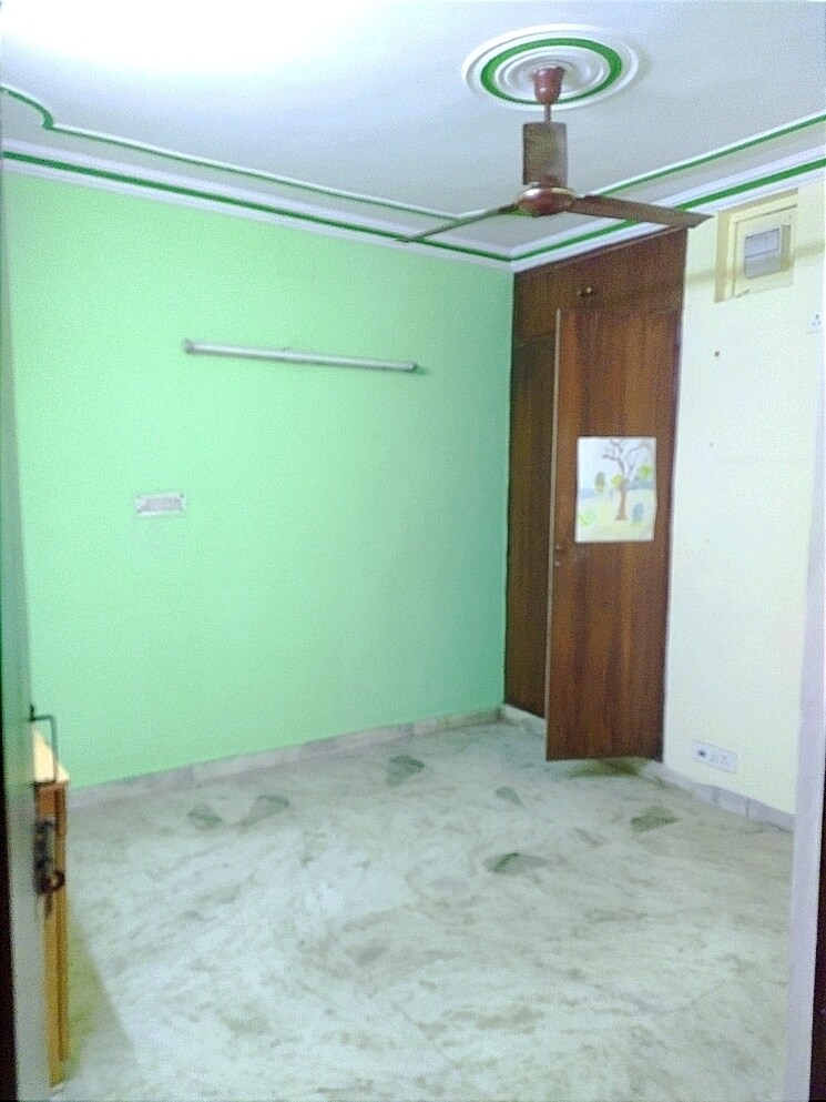 Bedroom, kalkaji 2 Bedroom 1000 Sq.Ft. Builder Floor In Kalkaji Delhi 9411956