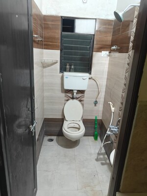 Bathroom in 3 BHK Apartment at Besa Pipla rd – for Rent