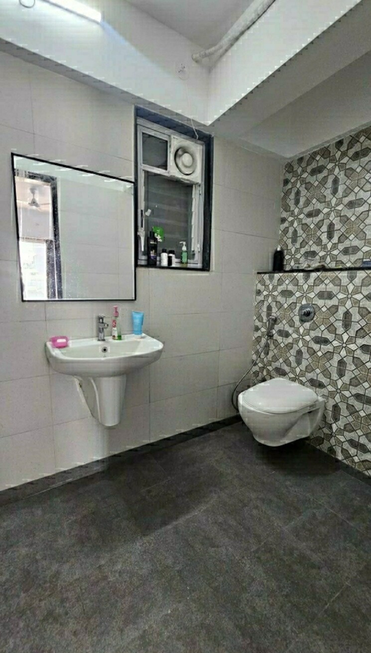Bathroom, viman nagar 1 Bedroom 530 Sq.Ft. Apartment In Viman Nagar Pune 9411975
