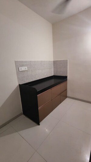 Kitchen in 3 BHK Apartment at Kohinoor Shangrila, Pimpri – for Rent