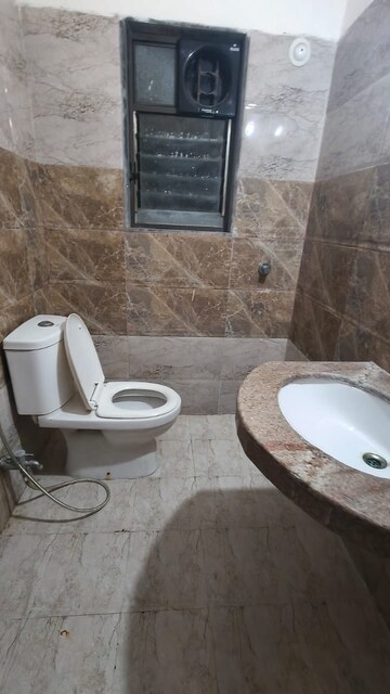 Bathroom in 3 BHK Apartment at Kohinoor Shangrila, Pimpri – for Rent