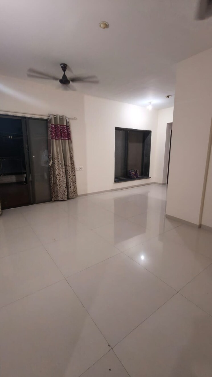Room, kohinoor-shangrila 3 Bedroom 1000 Sq.Ft. Apartment In Pimpri Pune 9411984