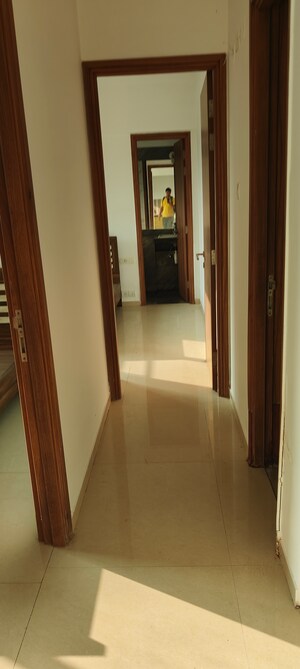 2 BHK Apartment For Sale in Kalpataru The Sunrise, Kolshet Road