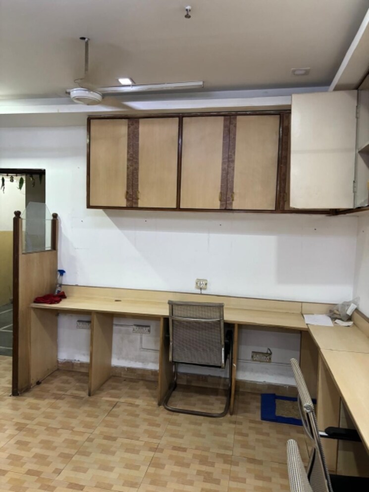 Kitchen, nirman vihar Commercial Office Space 600 Sq.Ft. In Nirman Vihar Delhi 9412001