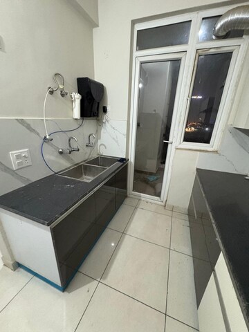 Team Area in 2 BHK Apartment at SBP City Of Dreams Zirakpur, High Ground – for Rent