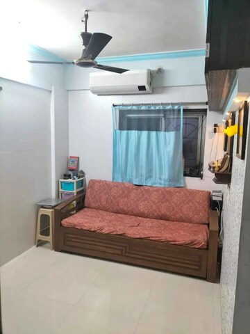 1 BHK Apartment For Rent in Agarwal Krish Garden, Nalasopara West