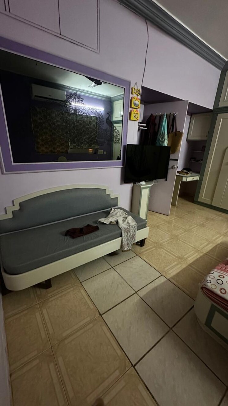 Hall, prahlad nagar 4 Bedroom 4050 Sq.Ft. Villa In Prahlad Nagar Ahmedabad 9412036