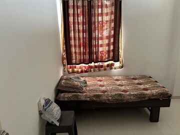 Bedroom in 4 BHK Villa at Prahlad Nagar – for Rent