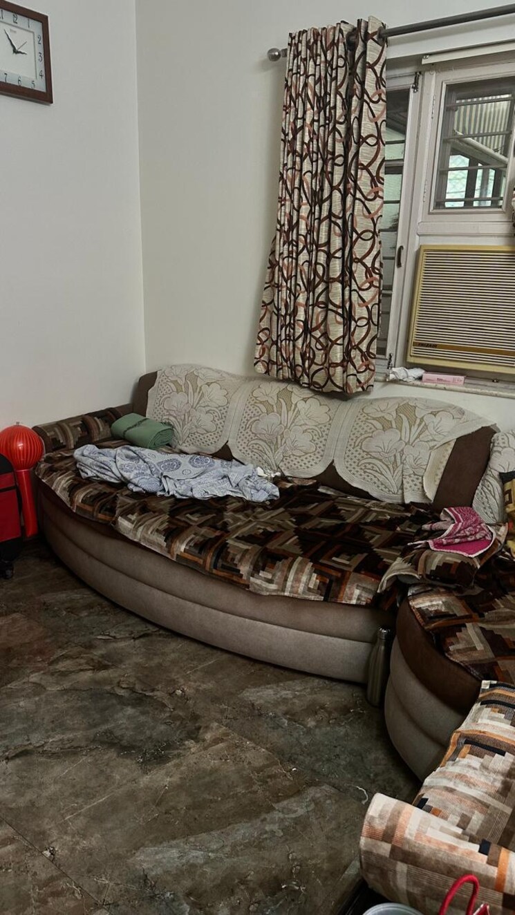 Living Room, prahlad nagar 4 Bedroom 4050 Sq.Ft. Villa In Prahlad Nagar Ahmedabad 9412036