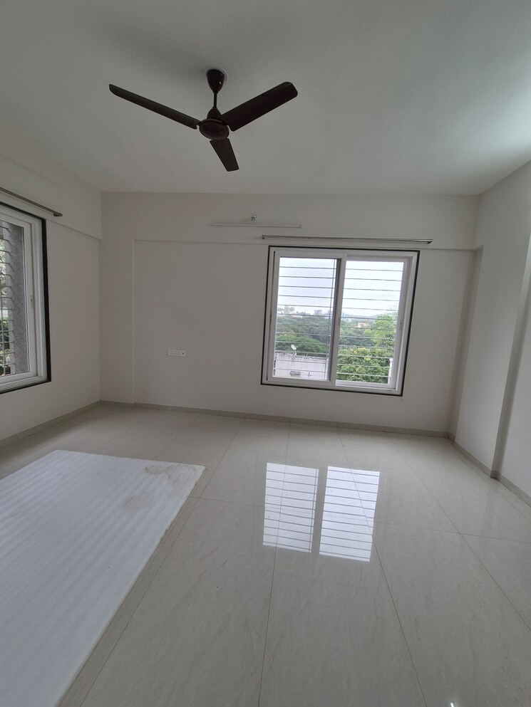 undefined, manisha-apartment-law-college-road 3 Bedroom 1500 Sq.Ft. Apartment In Law College Road Pune 9412034