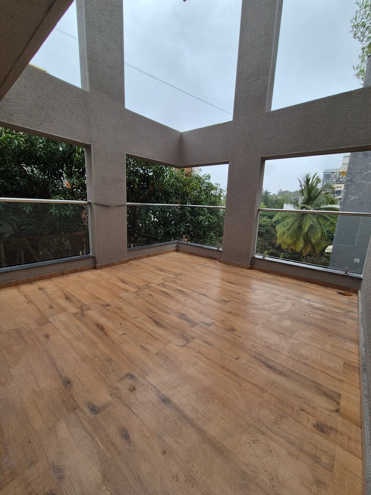 Balcony, manisha-apartment-law-college-road 3 Bedroom 1500 Sq.Ft. Apartment In Law College Road Pune 9412034