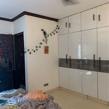 Living Room in 3 BHK Builder Floor at Malviya Nagar – for Rent