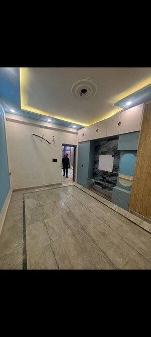 Room in 2 BHK Builder Floor at Amolik Residency, Sector 86 – for Sale