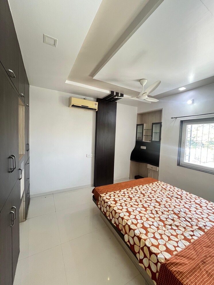 Bedroom, seema-garden 3 Bedroom 1300 Sq.Ft. Apartment In Kothrud Pune 9412069