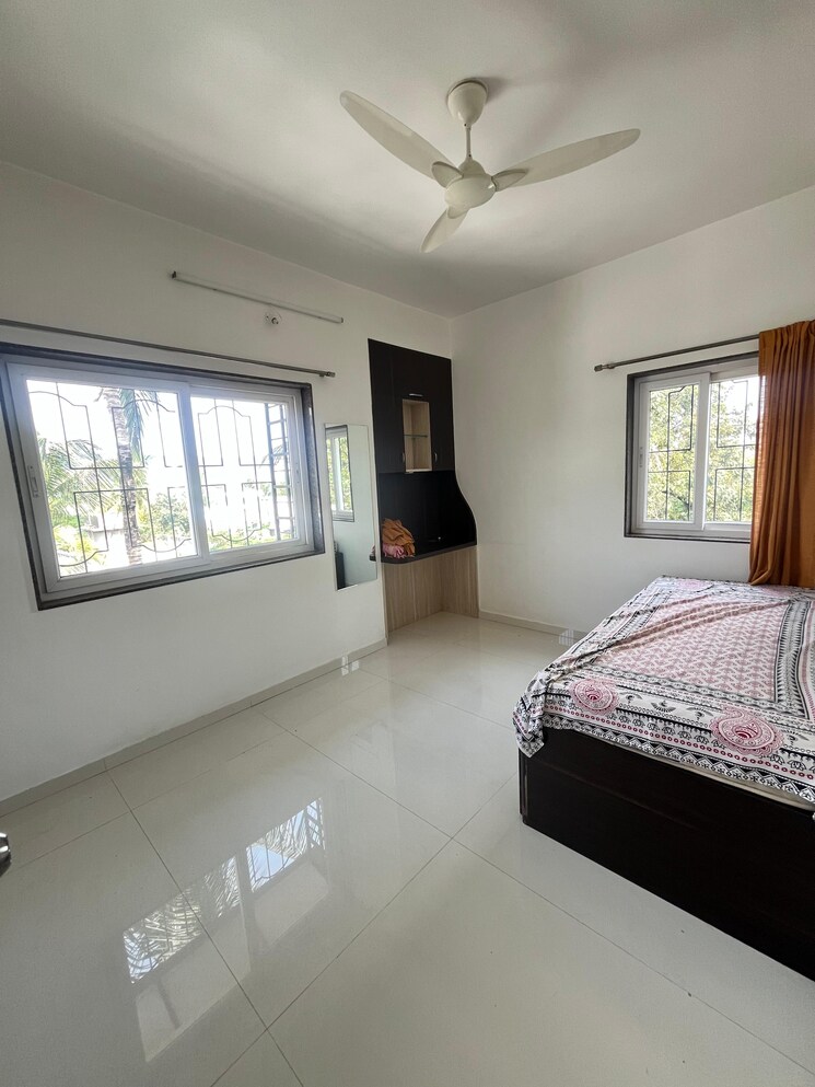 Bedroom, seema-garden 3 Bedroom 1300 Sq.Ft. Apartment In Kothrud Pune 9412069