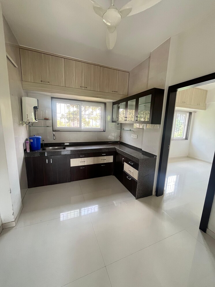 Kitchen, seema-garden 3 Bedroom 1300 Sq.Ft. Apartment In Kothrud Pune 9412069