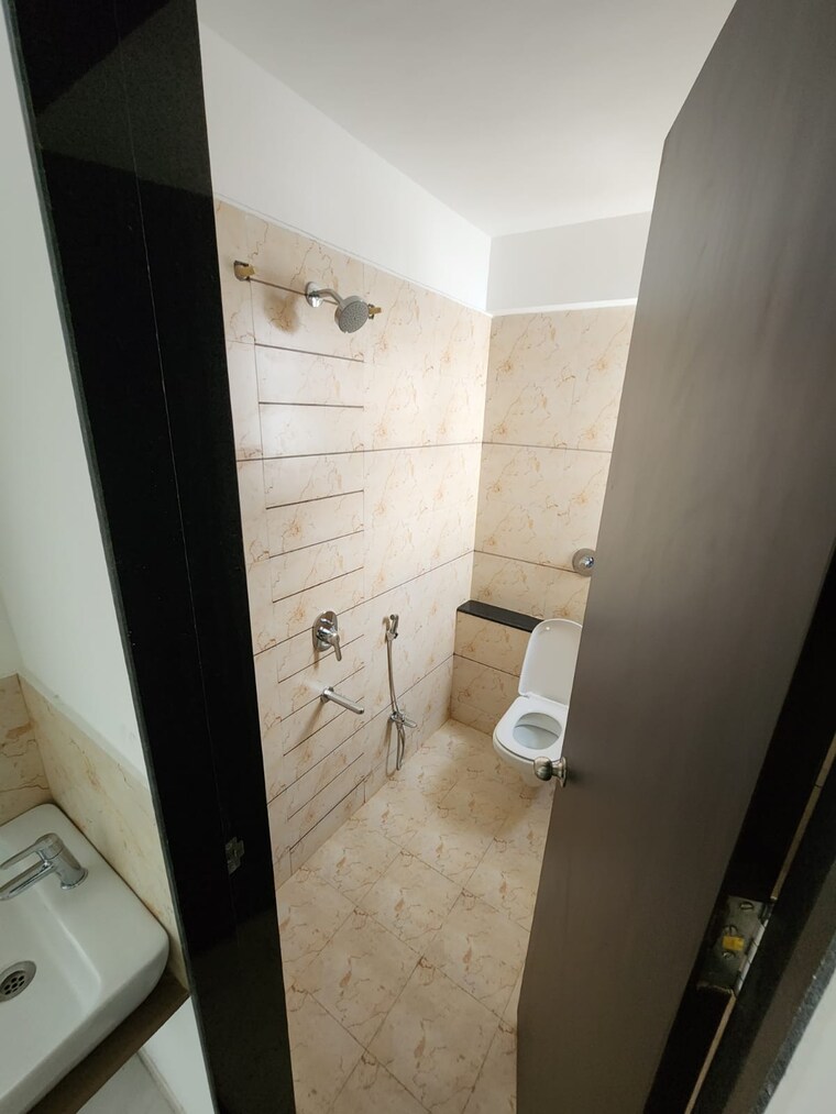 Bathroom, rr-lunkad-66-avenue 2 Bedroom 783 Sq.Ft. Apartment In Pimple Nilakh Pune 9412077