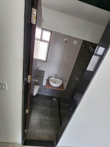 Furnished Amenities in 2 BHK Apartment at RR Lunkad 66 Avenue, Pimple Nilakh – for Sale