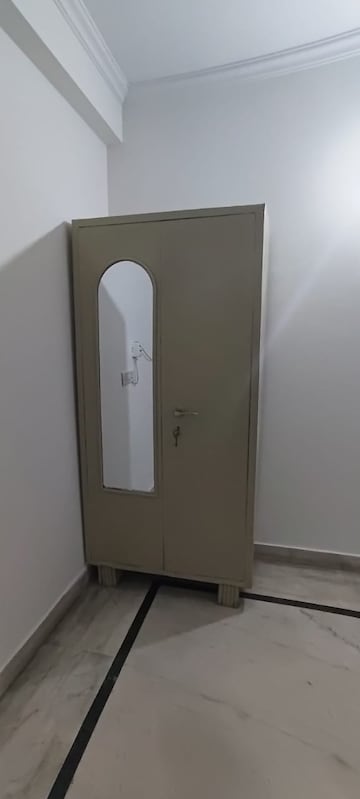 Building Lobby in 1 BHK Builder Floor at Khirki Extension – for Rent