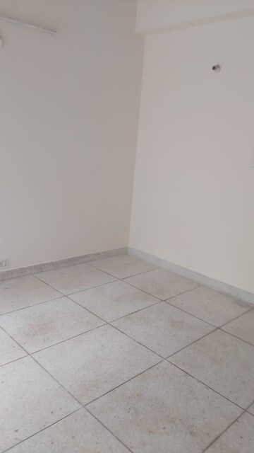 Room in 1.5 BHK Builder Floor at Mayur Vihar – for Rent