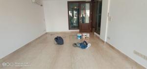 3 BHK Builder Floor For Rent in S 27 Luxury Homes, Greater Kailash