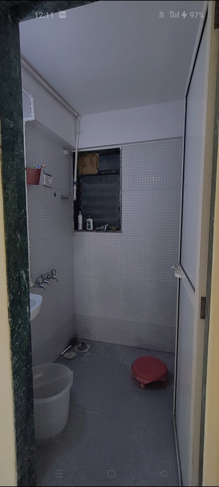 Bathroom, lower parel Pg For Boys In Lower Parel 9406501
