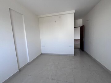 Room in 3 BHK Apartment at Monarch Aqua, Kr Puram – for Sale