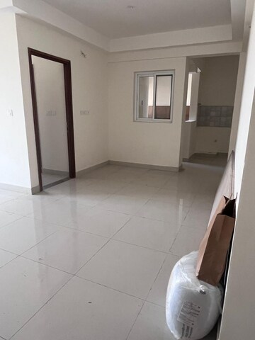 Room in 3 BHK Apartment at Monarch Aqua, Kr Puram – for Sale