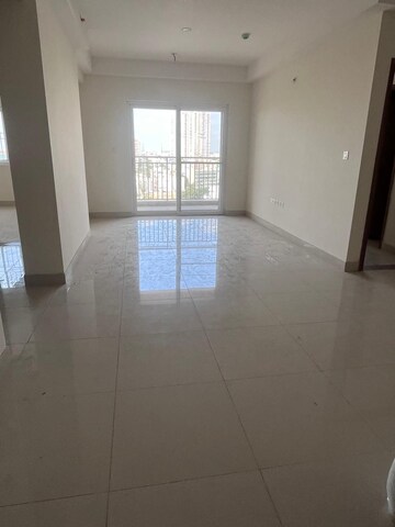 Room in 3 BHK Apartment at Monarch Aqua, Kr Puram – for Sale