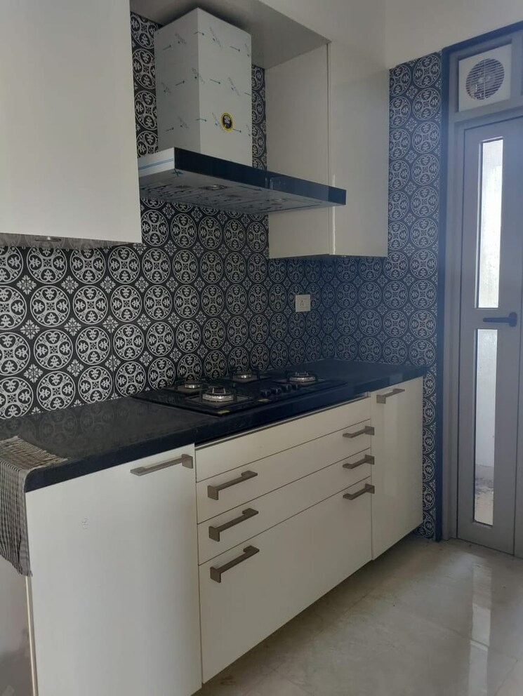 Kitchen, lodha-venezia 3 Bedroom 1213 Sq.Ft. Apartment In Parel Mumbai 9412156