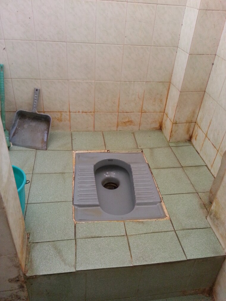 Bathroom, rt nagar 1 RK 580 Sq.Ft. Independent House In Rt Nagar Bangalore 9412187