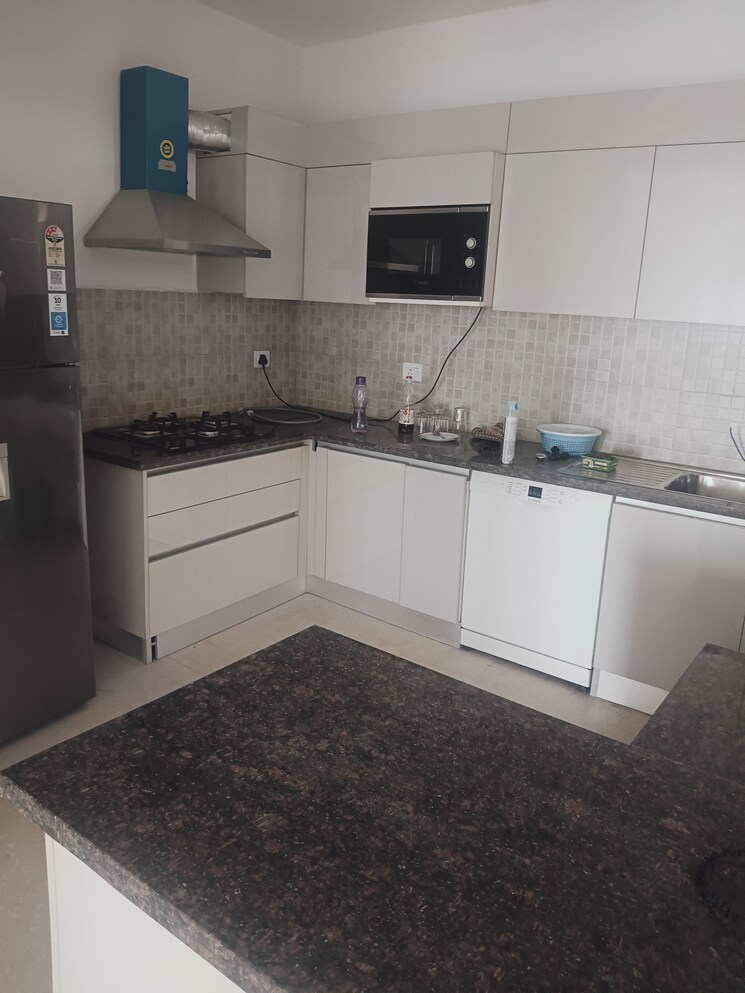 Kitchen, godrej-woods 4 Bedroom 2259 Sq.Ft. Apartment In Sector 43 Noida 9412193