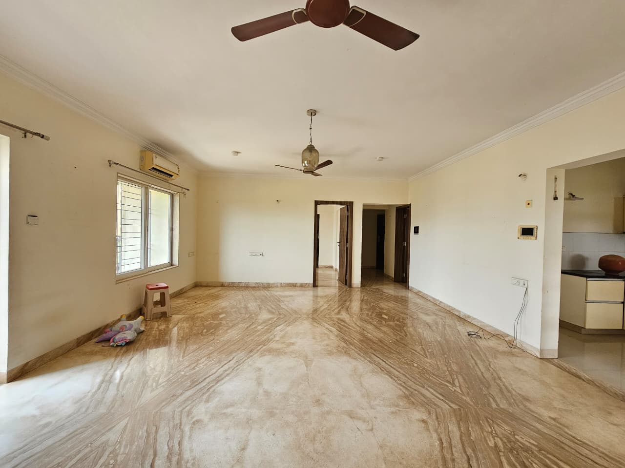 3.5 BHK Apartment For Rent in Brahma Suncity Platinum
