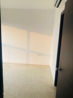 Room in 1 BHK Apartment at Lodha Palava Florea A To D, Dombivli East – for Rent