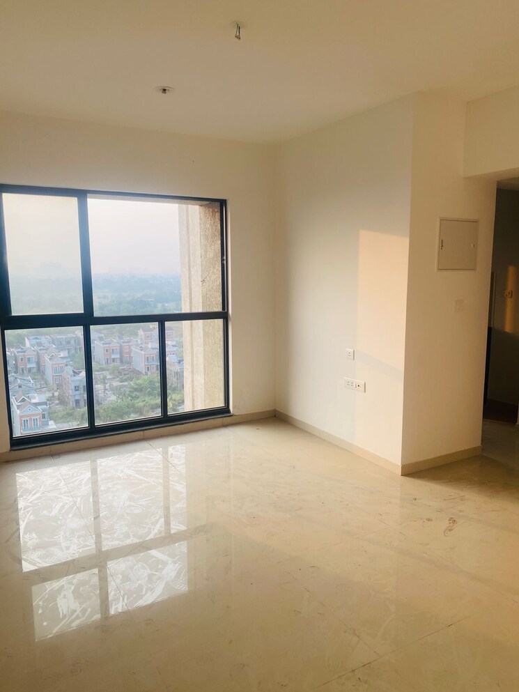 Room, lodha-palava-downtown 1 Bedroom 465 Sq.Ft. Apartment In Dombivli East Thane 9412201