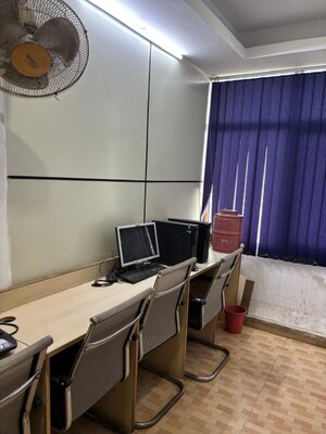  Office Space For Rent in Laxmi Nagar