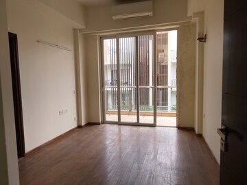 Living Room in 4 BHK Builder Floor at Adani Samsara, Sector 60 – for Rent