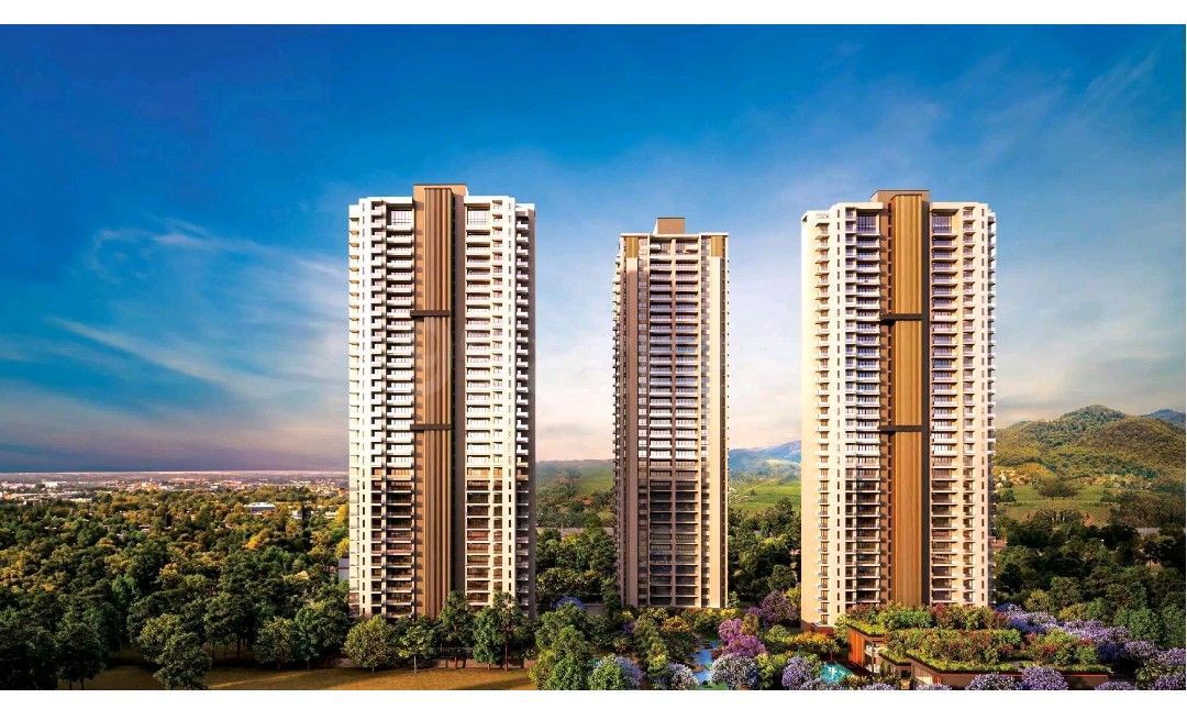 3 BHK 2800 Sq.Ft. Apartment in Silverglades The Legacy