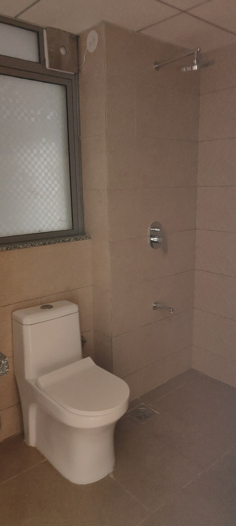 Bathroom, kalpataru-immensa 3 Bedroom 1300 Sq.Ft. Apartment In Kolshet Road Thane 9412251
