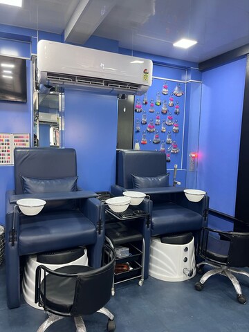 Team Area in  Shop at Mint Magna Apartment, Parel – for Rent