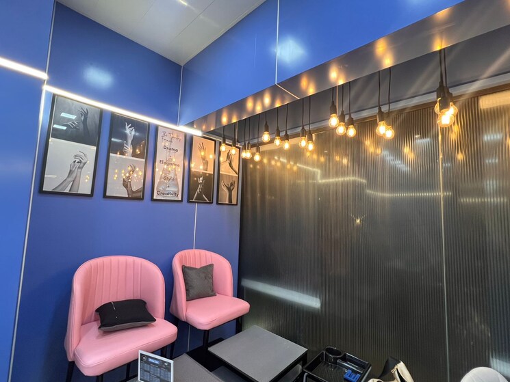 Team Area, mint-magna-apartment Commercial Shop 400 Sq.Ft. In Parel Mumbai 9412255