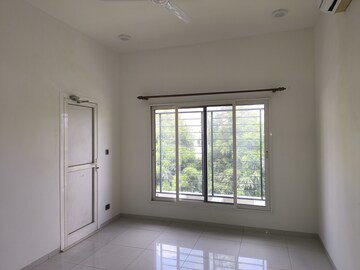 Room in 5 BHK Villa at Sobha International City Phase 1, Sector 109 – for Sale